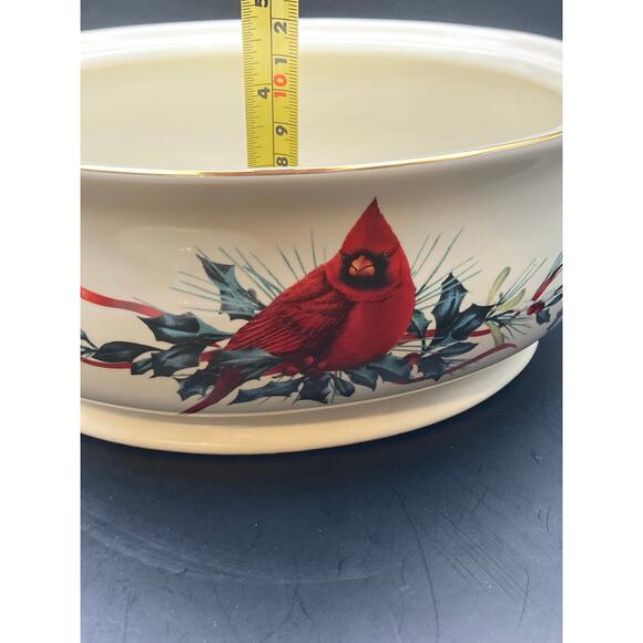 Lenox Winter Greetings Lidded Casserole Serving Dish 2QT Cardinal 870601 9.75" - Picture 12 of 14